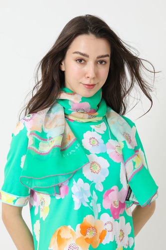 JS インポート　スカーフ